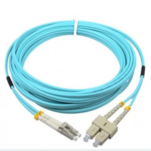 Optinis jungiamasis laidas LC/UPC-SC/UPC (SM 9/125, OM2, LSZH, dplx, 3m) Optinis jungiamasis laidas LC/UPC-SC/UPC (SM 9/125, OM2, LSZH, dplx, 3m)