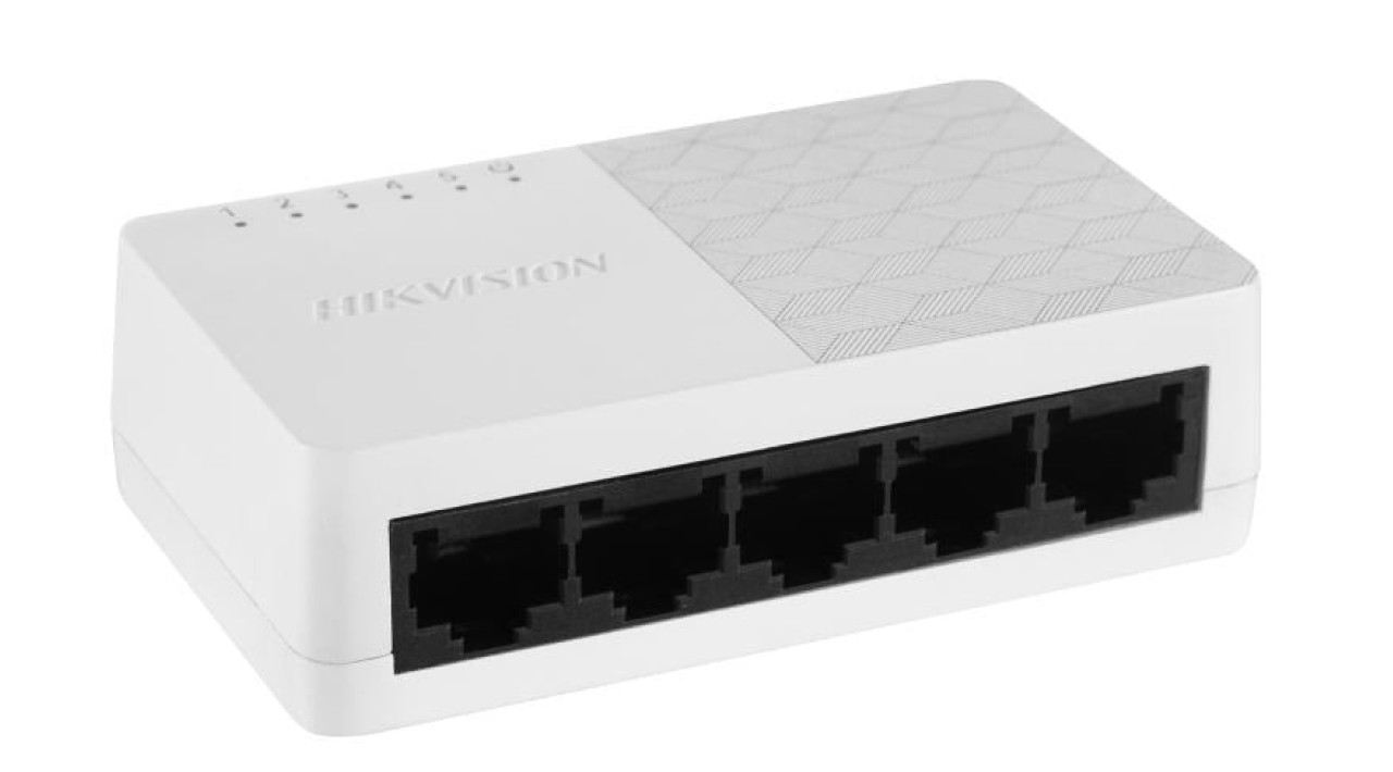 Hikvision 5 prievadų komutatorius DS-3E0105D-O